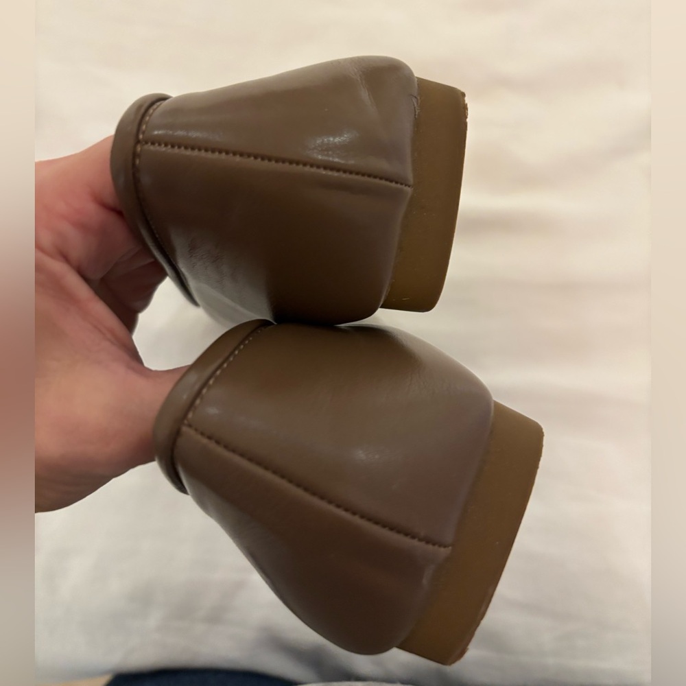 La mode classic taupe brown tabby flats size 37 / 7 - Picture 4 of 4